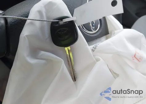 2005 Toyota Tacoma Base V6 z USA, uszkodzony, nr VIN 5TELU42N45Z104273